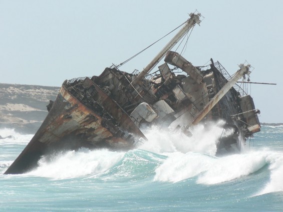Shipwreck ©Wikimedia