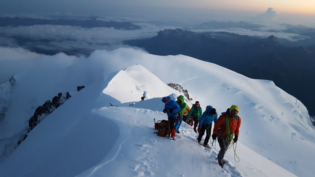 Arrivée au sommet du Mont Blanc